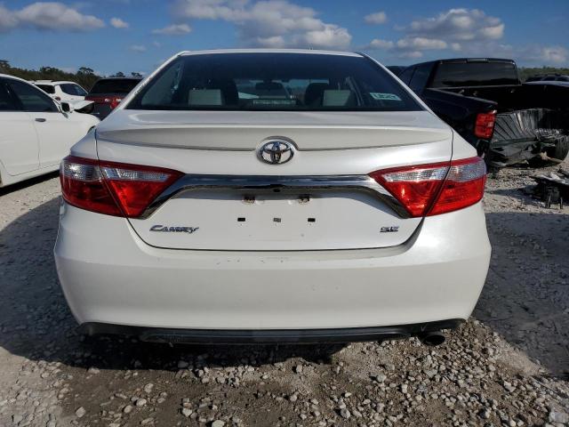 4T1BF1FK6GU142440 - 2016 TOYOTA CAMRY LE WHITE photo 6