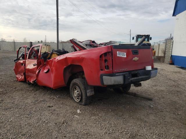 1GCHK23618F163600 - 2008 CHEVROLET SILVERADO K2500 HEAVY DUTY RED photo 2