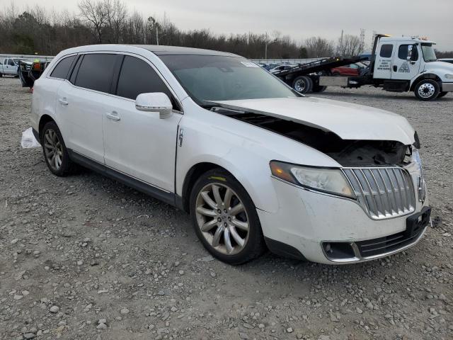 2LMHJ5AR7BBJ52515 - 2011 LINCOLN MKT WHITE photo 4