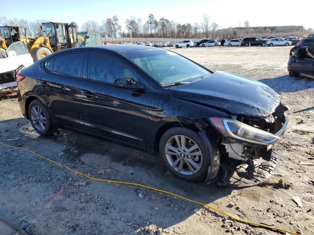 5NPD84LF8HH015247 - 2017 HYUNDAI ELANTRA SE BLACK photo 4