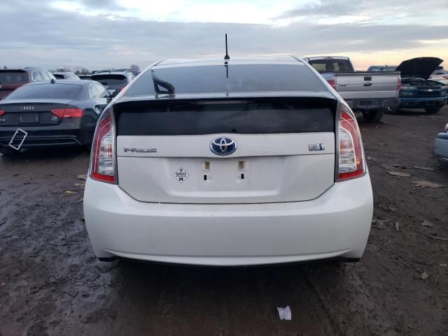 JTDKN3DU0D5555953 - 2013 TOYOTA PRIUS WHITE photo 6