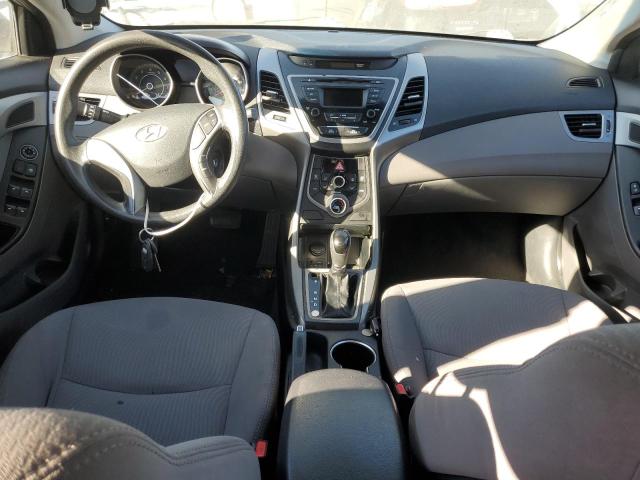 5NPDH4AE7GH688040 - 2016 HYUNDAI ELANTRA SE SILVER photo 8