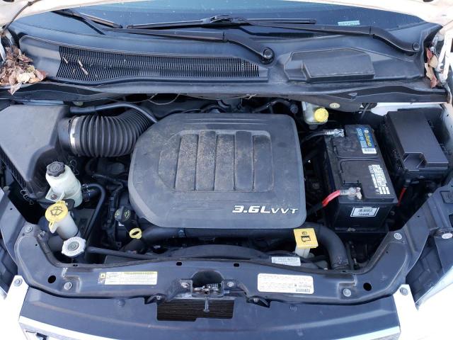 2C4RC1BG1DR577226 - 2013 CHRYSLER TOWN & COU TOURING 白色 照片 12