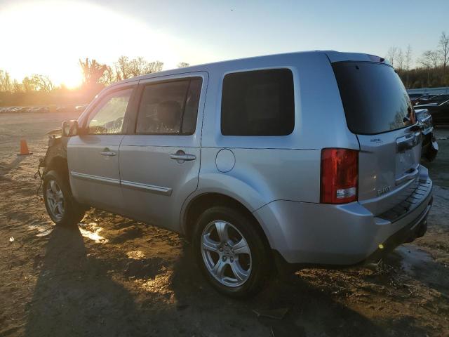 5FNYF3H57CB040987 - 2012 HONDA PILOT EXL SILVER photo 2