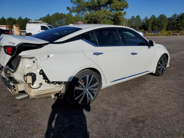 1N4BL4FV1LC118450 - 2020 NISSAN ALTIMA PLATINUM WHITE photo 3