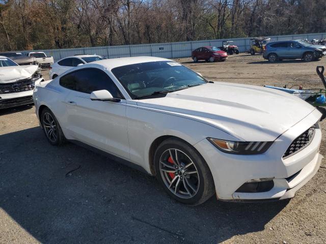 1FA6P8TH3G5289075 - 2016 FORD MUSTANG WHITE photo 4