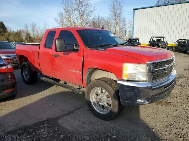 1GCHK29K57E581926 - 2007 CHEVROLET SILVERADO K2500 HEAVY DUTY RED photo 4