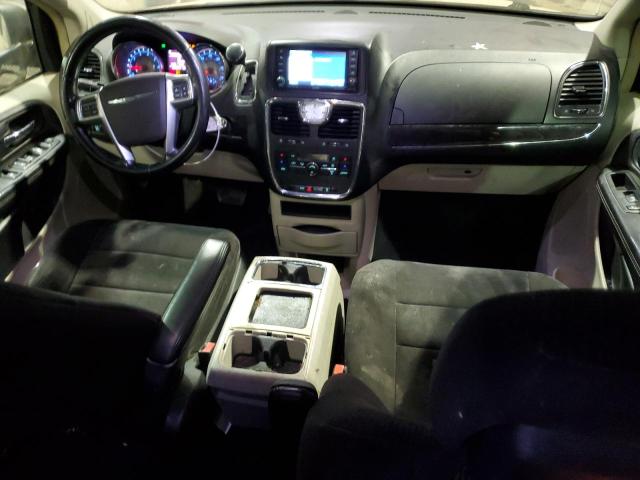 2A4RR5DG4BR618457 - 2011 CHRYSLER TOWN & COU TOURING TAN photo 8