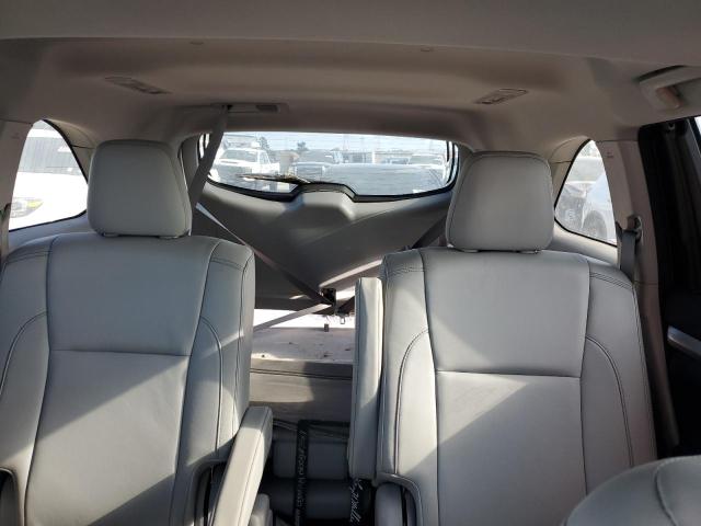 5TDJKRFH7FS128967 - 2015 TOYOTA HIGHLANDER XLE Silber Foto 10