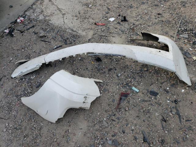 5LMJJ2J54AEJ09789 - 2010 LINCOLN NAVIGATOR 白色 照片 13