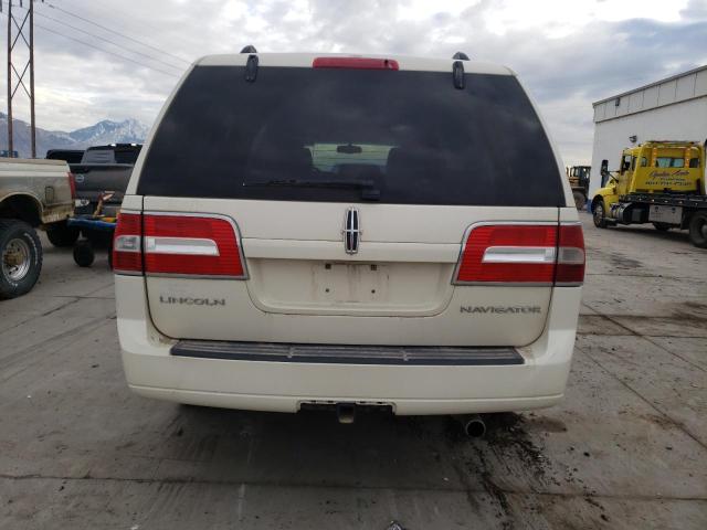 5LMFL28557LJ13716 - 2007 LINCOLN NAVIGATOR L WHITE photo 6