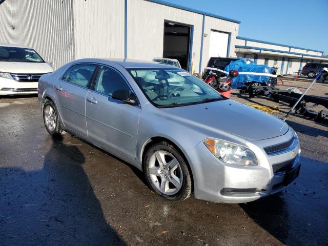 1G1ZA5EU4CF389068 - 2012 CHEVROLET MALIBU LS SILVER photo 4