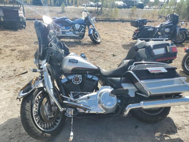 1HD1FC410AB610637 - 2010 HARLEY-DAVIDSON FLHTCU Qara foto 3