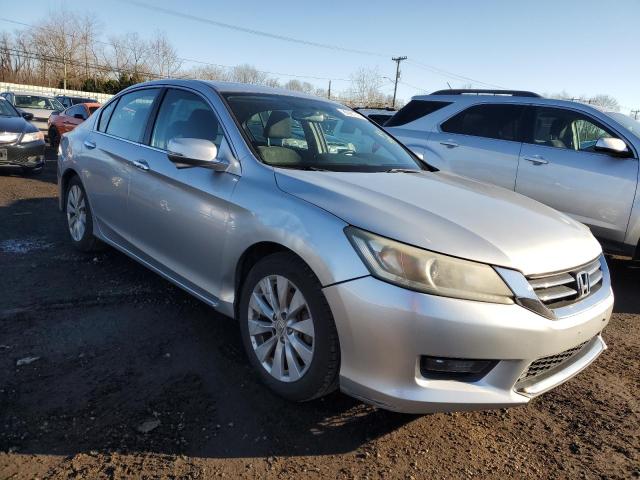 1HGCR2F78EA192760 - 2014 HONDA ACCORD EX SILVER photo 4