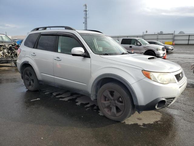 JF2SH65699H713898 - 2009 SUBARU FORESTER 2.5XT SILVER photo 4