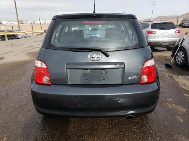 JTKKT624760145668 - 2006 TOYOTA SCION XA GRAY photo 6