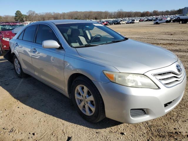 4T4BF3EK7BR143981 - 2011 TOYOTA CAMRY BASE SILVER photo 4