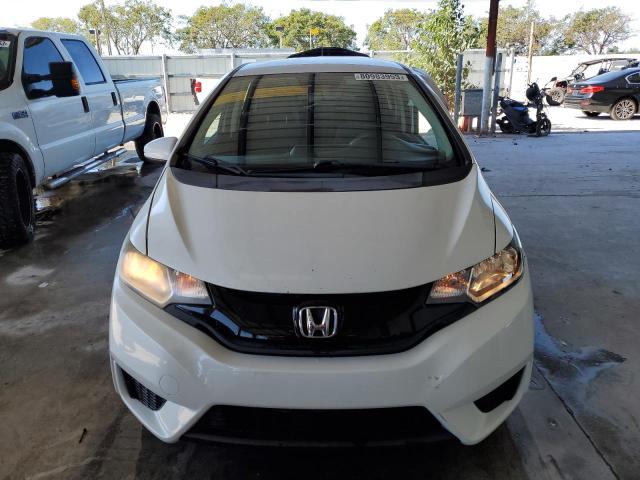 JHMGK5H56GX008416 - 2016 HONDA FIT LX WHITE photo 5