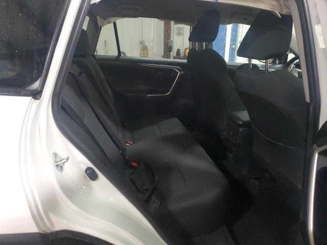 2T3H1RFVXNC191017 - 2022 TOYOTA RAV4 LE WHITE photo 11