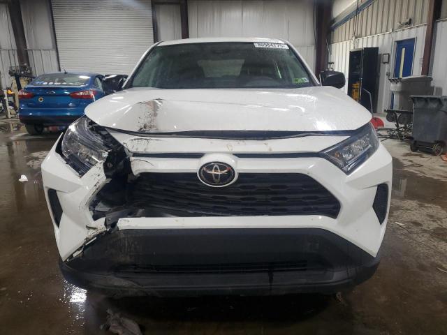 2T3H1RFVXNC191017 - 2022 TOYOTA RAV4 LE WHITE photo 5