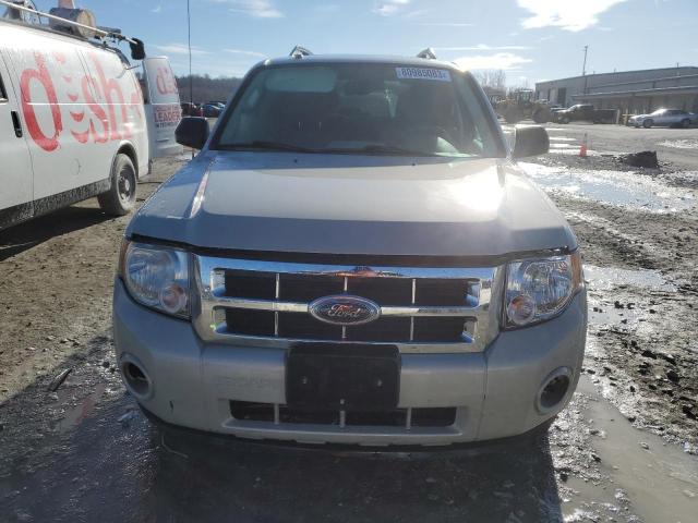 1FMCU03G69KD11567 - 2009 FORD ESCAPE XLT BEIGE photo 5