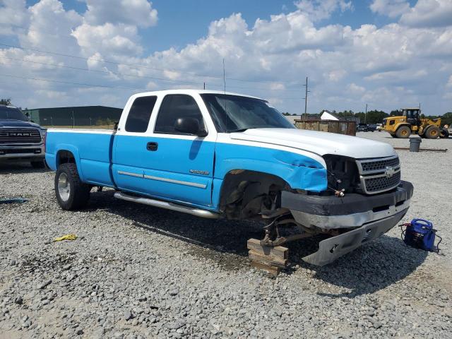 1GCHK29UX5E139285 - 2005 CHEVROLET SILVERADO K2500 HEAVY DUTY TWO TONE photo 4