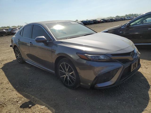 4T1G11BK7MU024757 - 2021 TOYOTA CAMRY SE GRAY photo 4