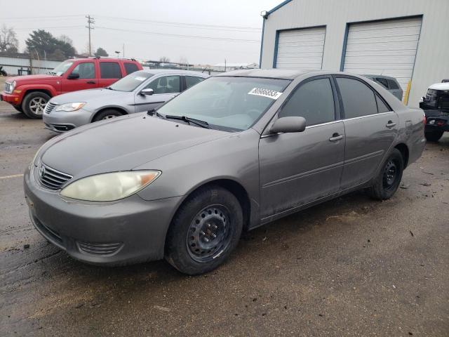 4T1BE32K15U523940 - 2005 TOYOTA CAMRY LE CHARCOAL photo 1