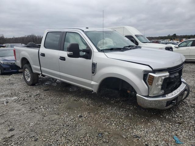 1FT7W2B64KEG86463 - 2019 FORD F250 SUPER DUTY SILVER photo 4