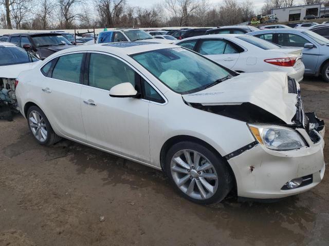 1G4PS5SK4E4189865 - 2014 BUICK VERANO WHITE photo 4