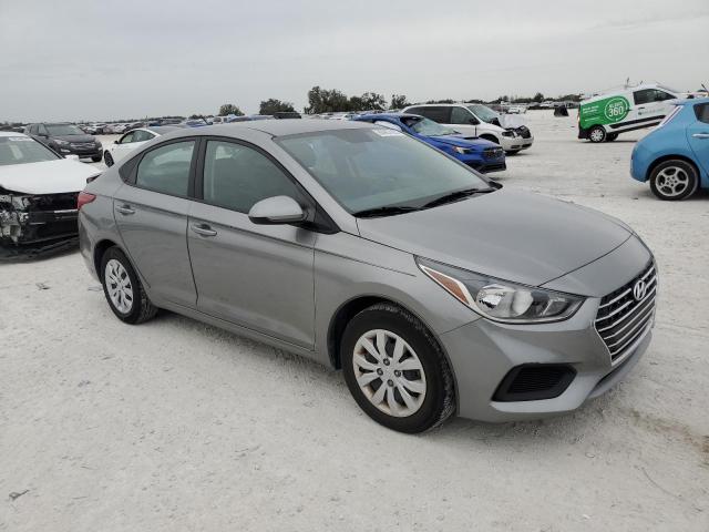 3KPC24A60NE165997 - 2022 HYUNDAI ACCENT SE GRAY photo 4