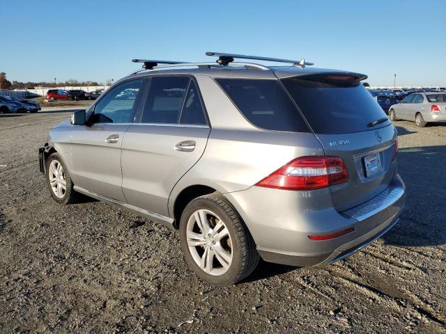 4JGDA5HBXCA022020 - 2012 MERCEDES-BENZ ML 350 4MATIC GRAY photo 2