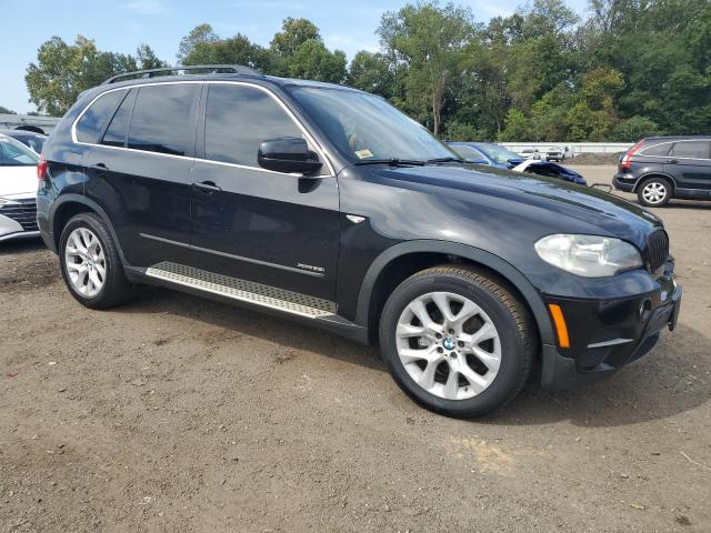 5UXZV4C54D0E11240 - 2013 BMW X5 XDRIVE35I Schwarz Foto 4
