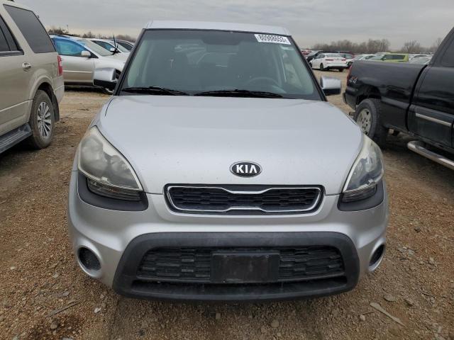 KNDJT2A57D7769870 - 2013 KIA SOUL SILVER photo 5