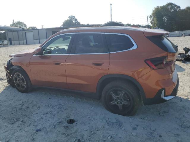 WBX73EF03P5W76078 - 2023 BMW X1 XDRIVE28I ORANGE photo 2