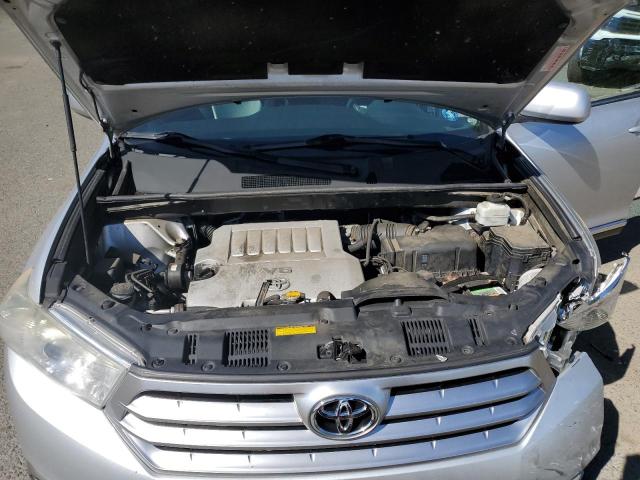 5TDBK3EH3CS145361 - 2012 TOYOTA HIGHLANDER BASE 银色 照片 12
