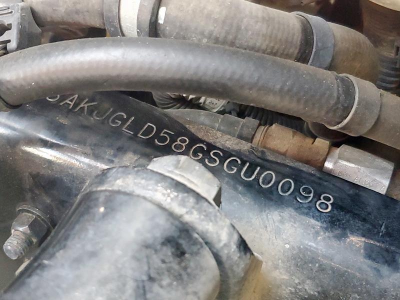 3AKJGLD58GSGU0098 - 2016 FREIGHTLINER CASCADIA 1 Schwarz Foto 10