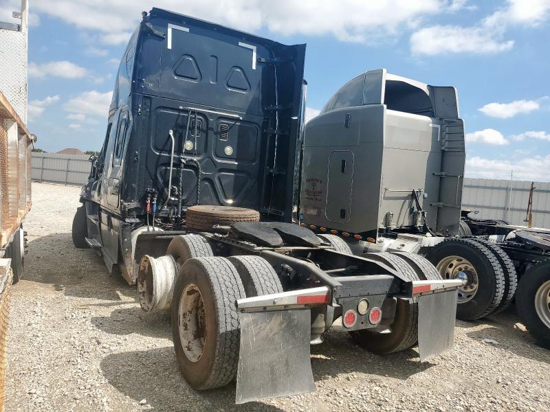 3AKJGLD58GSGU0098 - 2016 FREIGHTLINER CASCADIA 1 Schwarz Foto 3