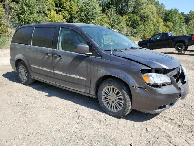 2C4RC1CG6GR302471 - 2016 CHRYSLER TOWN & COU TOURING L GRAY photo 4