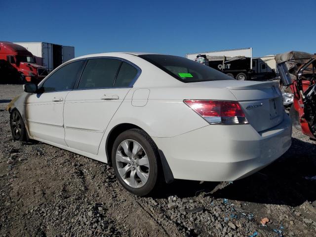 1HGCP2F73AA007904 - 2010 HONDA ACCORD EX WHITE photo 2