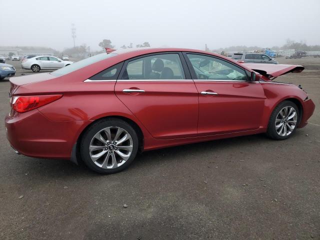 5NPEC4AC0DH573583 - 2013 HYUNDAI SONATA SE RED photo 3