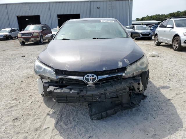 4T1BF1FK9HU399044 - 2017 TOYOTA CAMRY LE 石墨色 照片 5