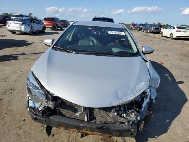 2T1BURHE5KC210409 - 2019 TOYOTA COROLLA L 银色 照片 5