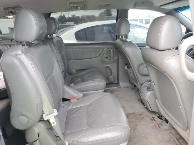 5TDZA22C75S334229 - 2005 TOYOTA SIENNA XLE SILVER photo 11