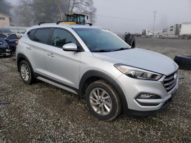 KM8J3CA48JU627145 - 2018 HYUNDAI TUCSON SEL SILVER photo 4