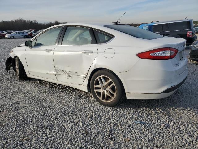 3FA6P0H75FR265311 - 2015 FORD FUSION SE WHITE photo 2