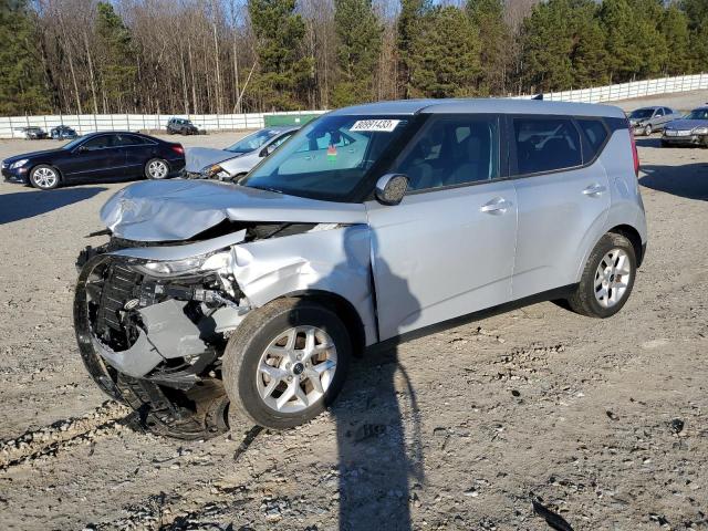 KNDJ23AUXM7770303 - 2021 KIA SOUL LX SILVER photo 1