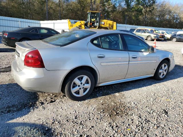 2G2WP552X81115870 - 2008 PONTIAC GRAND PRIX SILVER photo 3