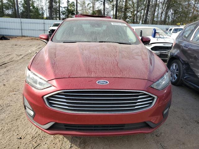 3FA6P0HD5KR267057 - 2019 FORD FUSION SE RED photo 5