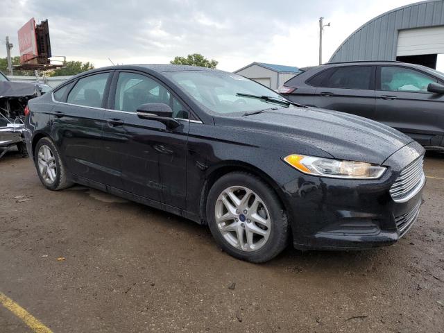 1FA6P0HD9G5133999 - 2016 FORD FUSION SE შავი ფოტო 4